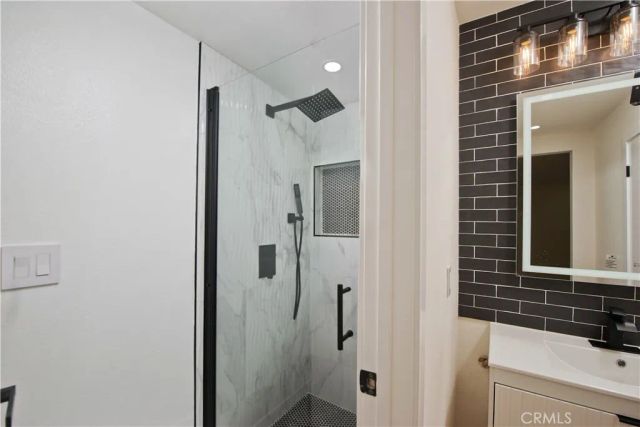 18028 Saratoga 557, Canyon Country, CA 91387