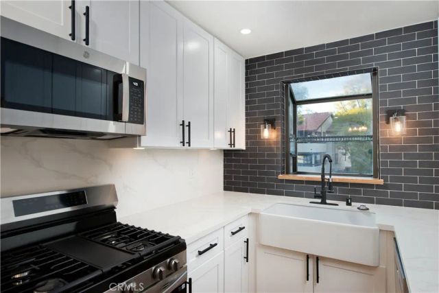 18028 Saratoga 557, Canyon Country, CA 91387