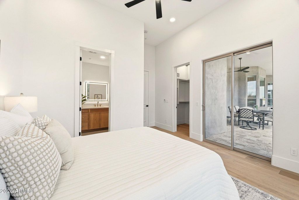 Image 30 of property listing at 33495 N 83RD Street, Scottsdale, AZ 85266