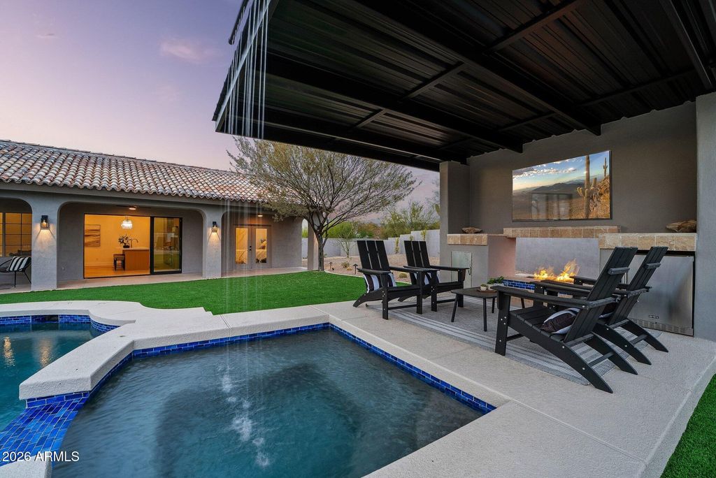 Image 41 of property listing at 33495 N 83RD Street, Scottsdale, AZ 85266