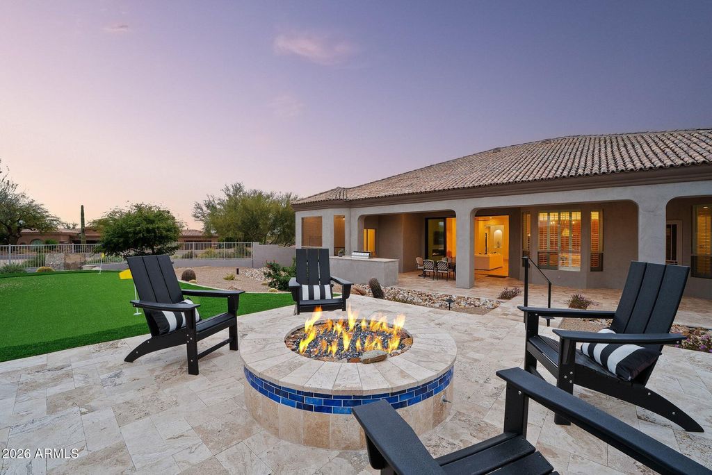 Image 43 of property listing at 33495 N 83RD Street, Scottsdale, AZ 85266