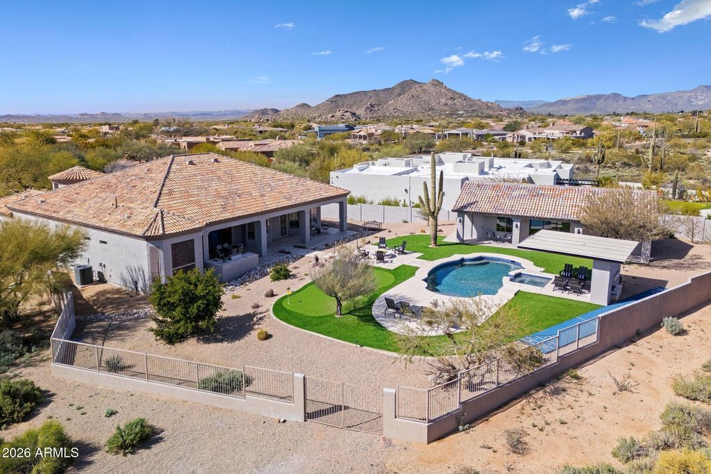 Image 64 of property listing at 33495 N 83RD Street, Scottsdale, AZ 85266