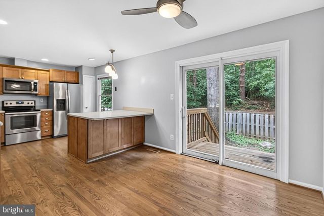 9664 SCOTCH HAVEN DR, Vienna, VA 22181