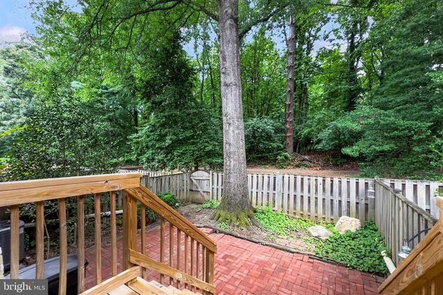 9664 SCOTCH HAVEN DR, Vienna, VA 22181