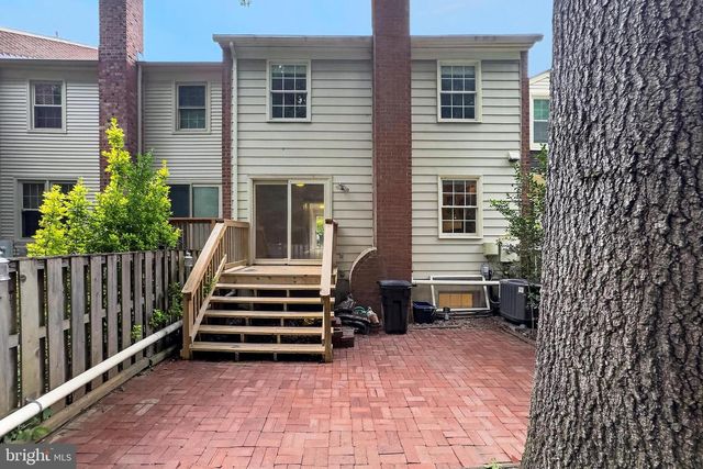 9664 SCOTCH HAVEN DR, Vienna, VA 22181