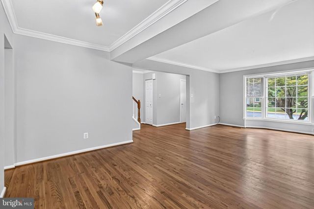 9664 SCOTCH HAVEN DR, Vienna, VA 22181