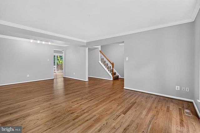 9664 SCOTCH HAVEN DR, Vienna, VA 22181