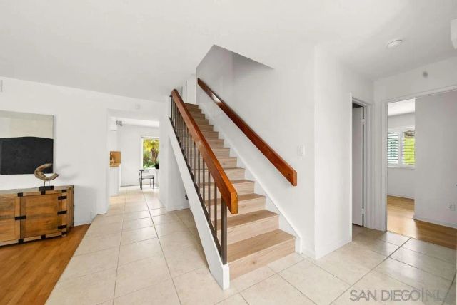 2210 Valley Rd, Oceanside, CA 92056