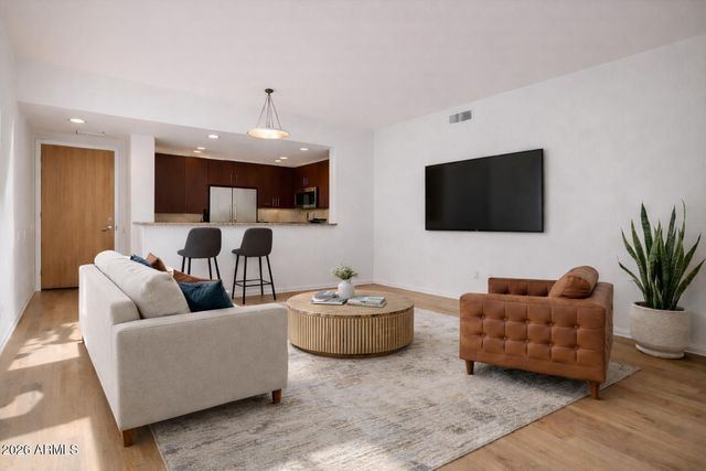 17 W vernon Avenue 621, Phoenix, AZ 85003