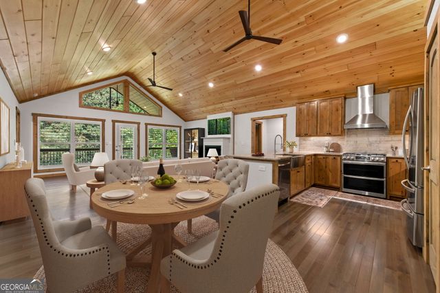 105 Loftis Mtn Road, Blairsville, GA 30512