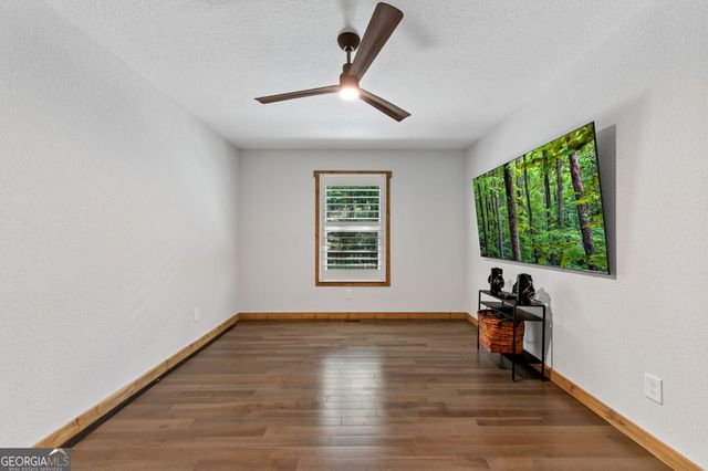 105 Loftis Mtn Road, Blairsville, GA 30512