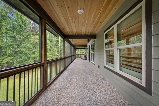 105 Loftis Mtn Road, Blairsville, GA 30512