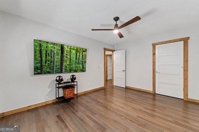 105 Loftis Mtn Road, Blairsville, GA 30512