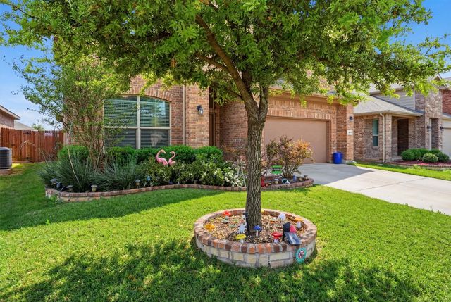 924 Meadow Scape Drive, Fort Worth, TX 76028