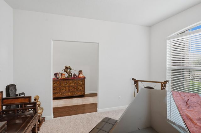 924 Meadow Scape Drive, Fort Worth, TX 76028