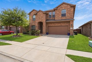 924 Meadow Scape Drive, Fort Worth, TX 76028