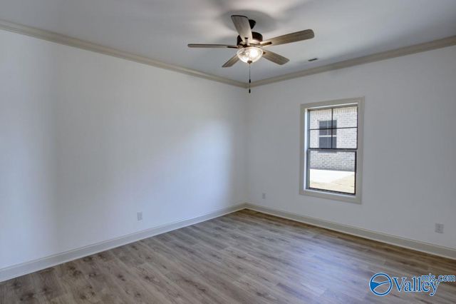 26450 Old Town Drive, Athens, AL 35613