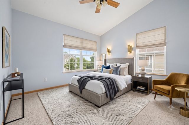 15208 Greenbelt Drive, Urbandale, IA 50323