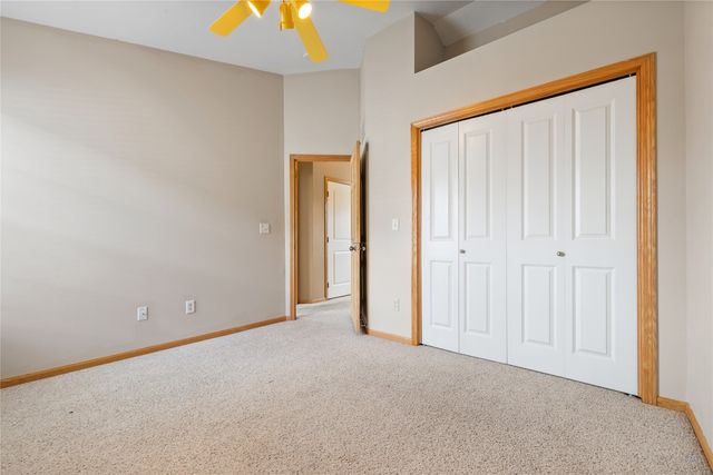 15208 Greenbelt Drive, Urbandale, IA 50323