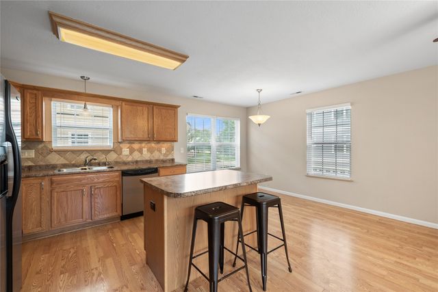 15208 Greenbelt Drive, Urbandale, IA 50323