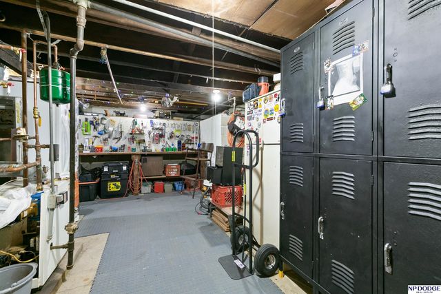 511 Voorhis Street, Council Bluffs, IA 51503