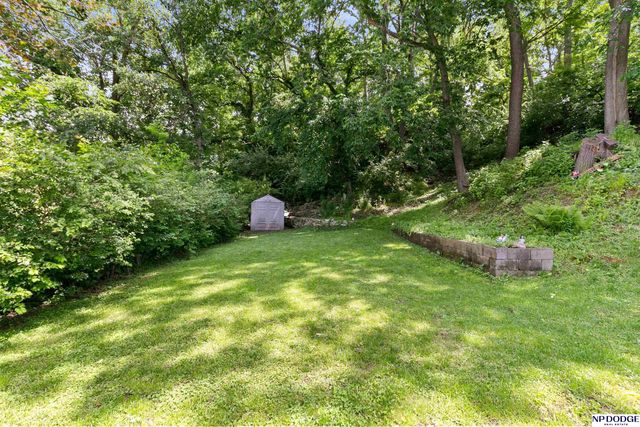 511 Voorhis Street, Council Bluffs, IA 51503