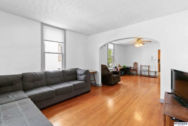 511 Voorhis Street, Council Bluffs, IA 51503