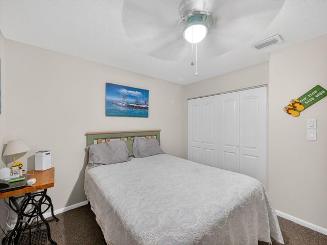 133 NW Avens St, Port St Lucie, FL 34983