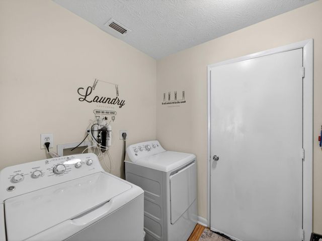 133 NW Avens St, Port St Lucie, FL 34983