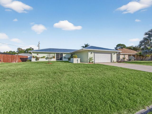 133 NW Avens St, Port St Lucie, FL 34983