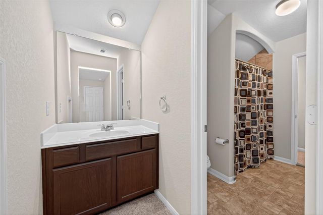 11343 Rossum Creek Drive, Humble, TX 77396