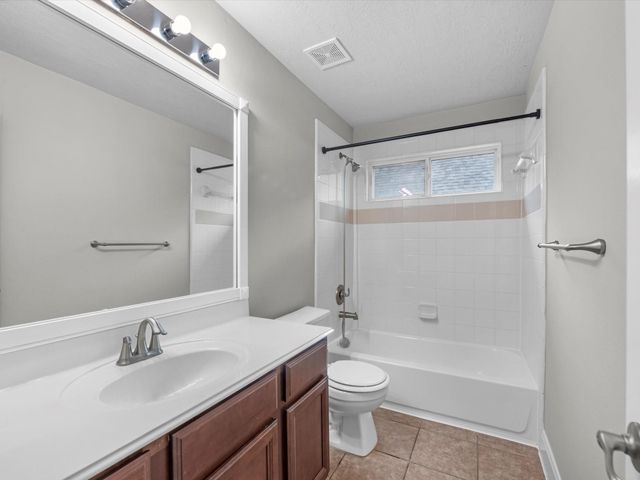 2505 Twisting Pine Court, Houston, TX 77345