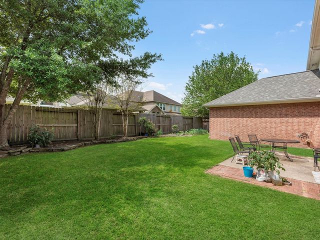 2505 Twisting Pine Court, Houston, TX 77345