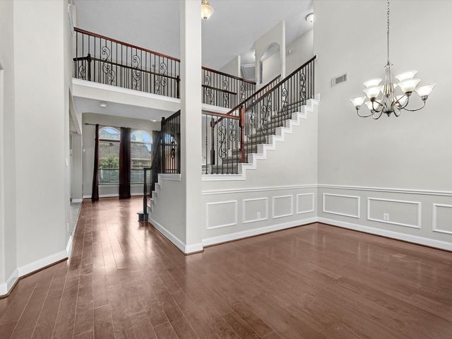 2505 Twisting Pine Court, Houston, TX 77345