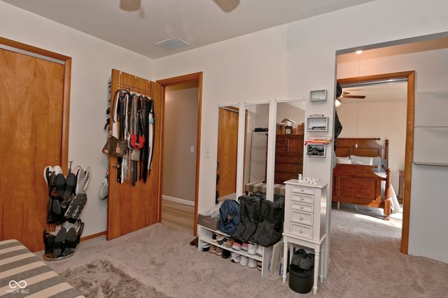 2430 E Us Highway 136, Pittsboro, IN 46167