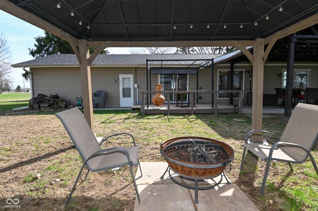 2430 E Us Highway 136, Pittsboro, IN 46167