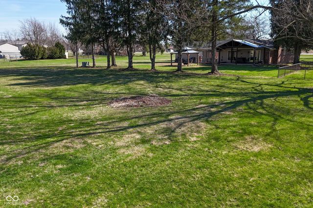 2430 E Us Highway 136, Pittsboro, IN 46167