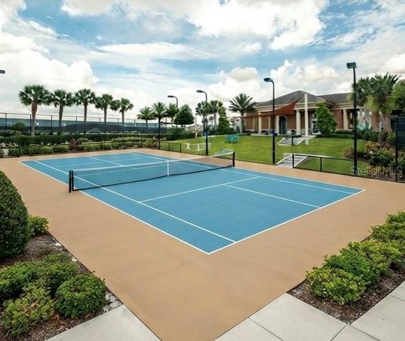 129 CREPE MYRTLE DRIVE, Groveland, FL 34736