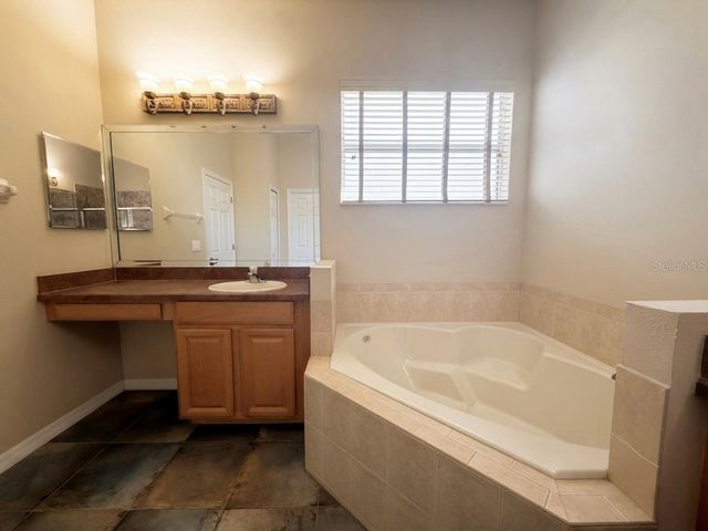 129 CREPE MYRTLE DRIVE, Groveland, FL 34736