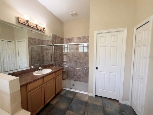 129 CREPE MYRTLE DRIVE, Groveland, FL 34736