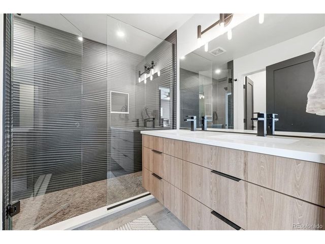 3885 Stuart St, Denver, CO 80212