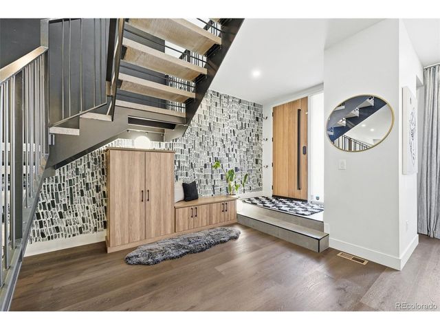 3885 Stuart St, Denver, CO 80212