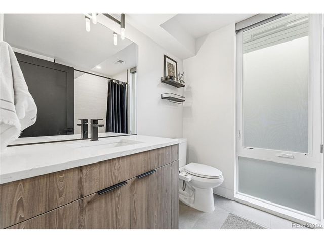 3885 Stuart St, Denver, CO 80212