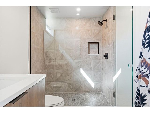 3885 Stuart St, Denver, CO 80212