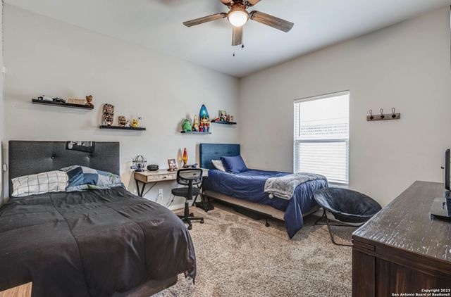 7838 Cactus Plum Dr, San Antonio, TX 78254