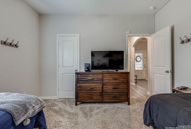 7838 Cactus Plum Dr, San Antonio, TX 78254