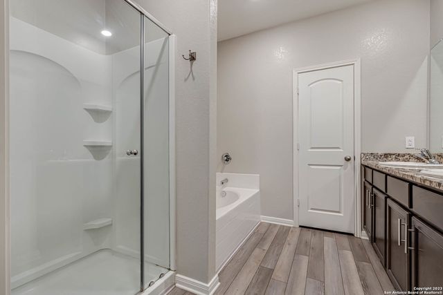 7838 Cactus Plum Dr, San Antonio, TX 78254