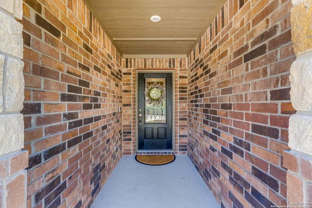 7838 Cactus Plum Dr, San Antonio, TX 78254