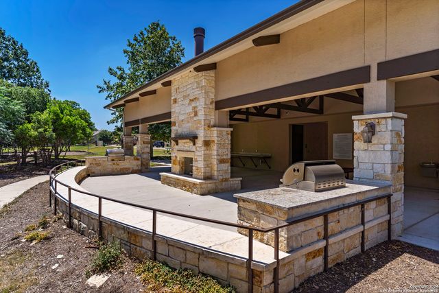 7838 Cactus Plum Dr, San Antonio, TX 78254