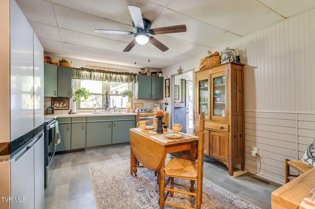 208 Collins Road, Jonesville, VA 24263